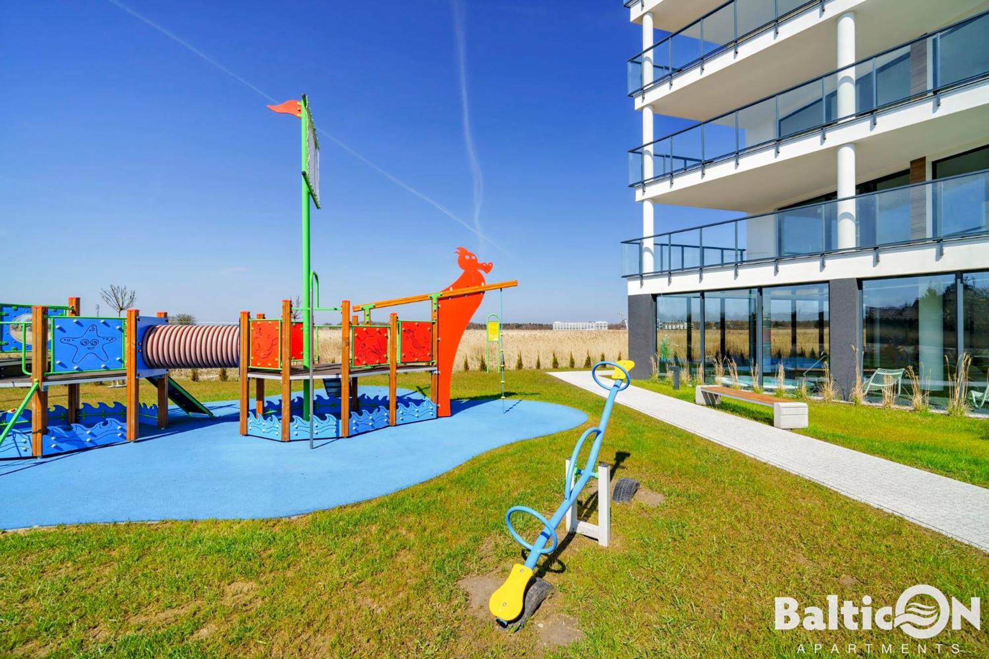 Apartamenty Balticon Westin House -Luksusowy 70M2 , Basen Pool, Sauna, Parking Inklusive Kolobrzeg Exterior photo